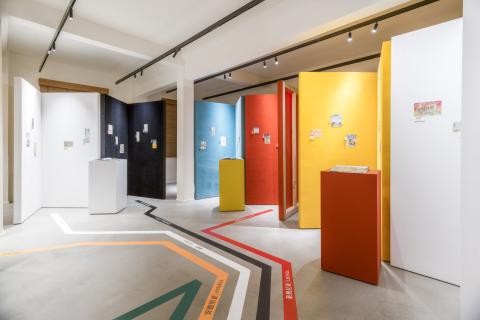 Through the corridors of the exhibition