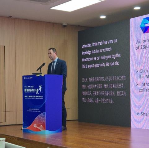 Il Rettore presenta la proposta di ospitare il SEEEP Workshop 2026 al Politecnico