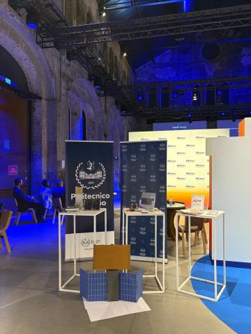 Politecnico stand