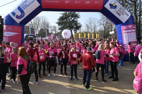 Via alla camminata/corsa 