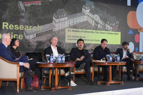 Intervento dei rappresentanti del DAD PoliTO durante la sessione “From Policy to Practice - Culture as a driver of Urban Innovation”