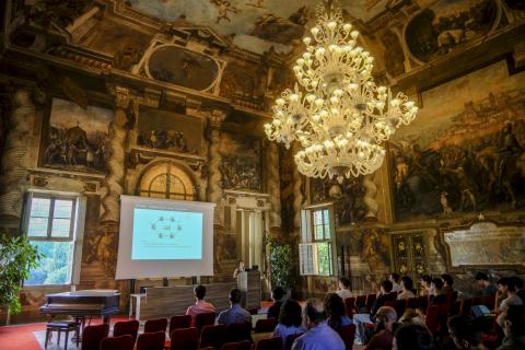 Un momento delle lezioni della Summer School CoMAS 2026 al Castello del Valentino