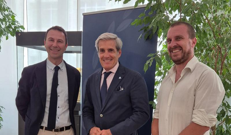 Il Rettore Corgnati e il Vice Rettore Sapora insieme all'Ambasciatore di Argentina Giusto