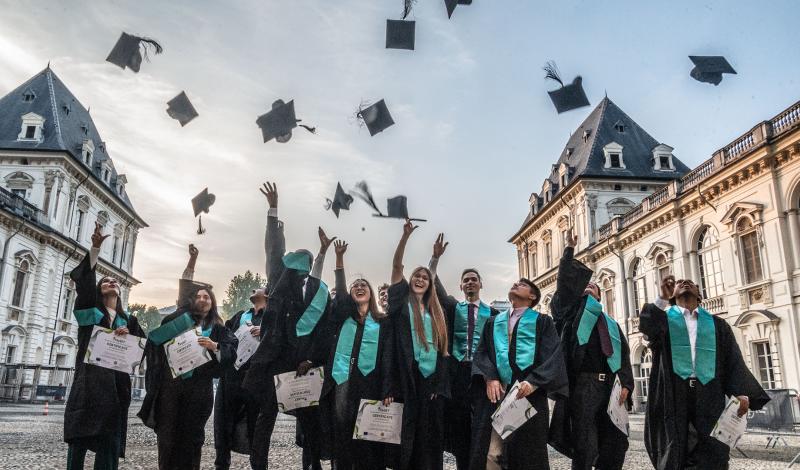 Foto degli studenti il giorno della laurea