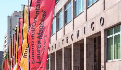 Facciata stendardi Open Days