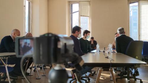 Studenti durante un'attività formativa di negoziazione e gestione dei conflitti
