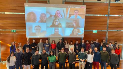 Foto di gruppo per i partecipanti alla challenge