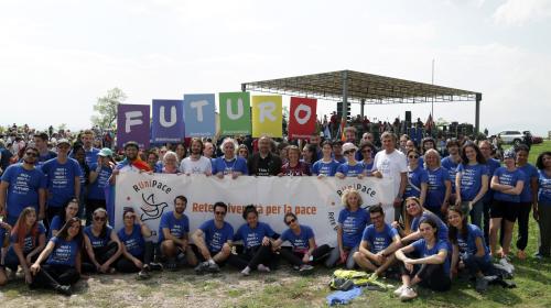 Foto di gruppo per i partecipanti di RUniPace