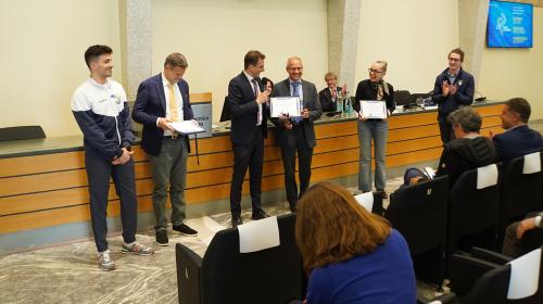 La consegna delle borse di studio