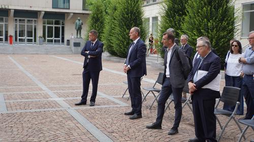Un momento di cordoglio in Ateneo