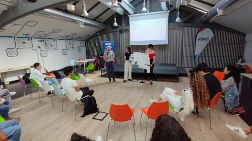 La presentazione in plenaria