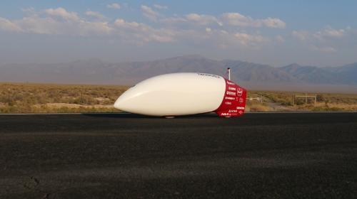 Uno dei prototipi del team in azione nel deserto