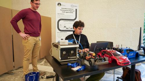 Tante dimostrazioni di nuove tecnologie per la mobilità sostenibile