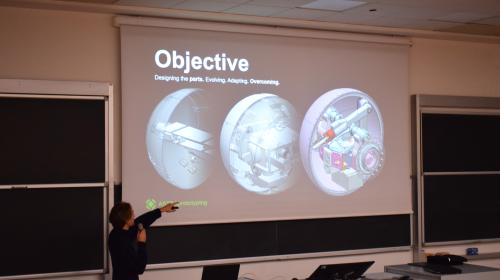 Il team presenta gli obiettivi del progetto