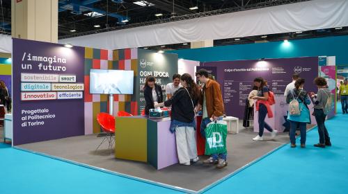 Lo stand del Politecnico presso il Padiglione 3 di Lingotto Fiere