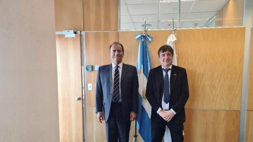 Il professor Zanino con Daniel Felipe Salamone, presidente del CONICET (il CNR argentino)