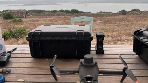 Drone equipaggiato con camere multispettrali