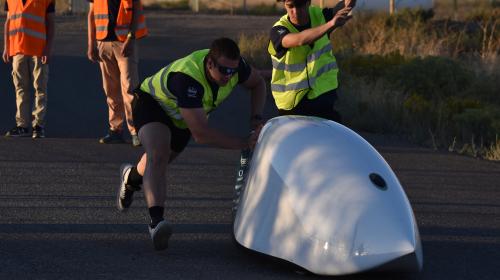 Prove di velocità su pista