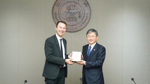 La visita alla Shanghai Jiao Tong University