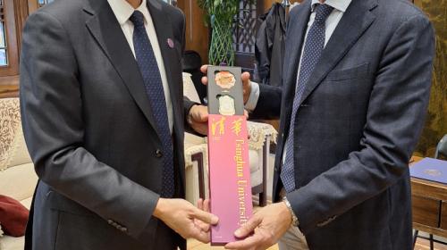 Il Rettore Corgnati e il Presidente della Tsinghua University Li Luming