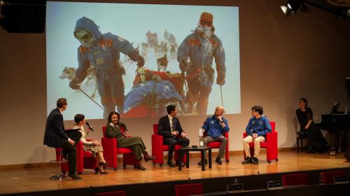The guests discussed the relationship between sport and technology