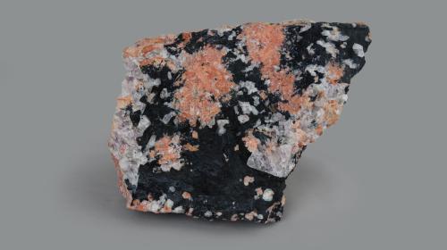PEGMATITE a ortoclasio e tormalina (GP-0032)