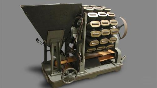 Elettrocernitrice magnetica per la separazione della magnetite dai minerali di rame, progettata da Quintino Sella (1854)