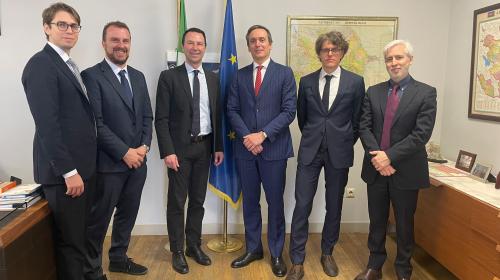 La delegazione del Politecnico con l'Ambasciatore Luca Di Gianfrancesco