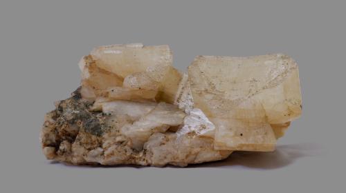 ORTOCLASIO var. adularia (MP-589)