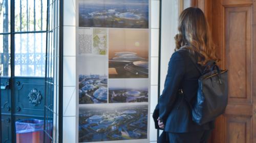 The public at the exhibition