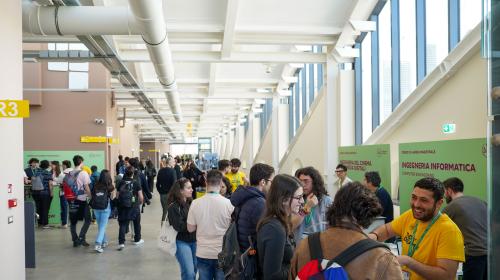 Continua l'affluenza di visitatori al Salone 