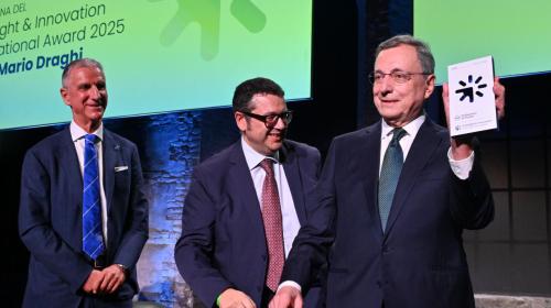 Mario Draghi together with Director-General Tedesco and Professor De Santi