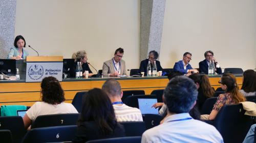 The round table moderated by Cristina Palazzo