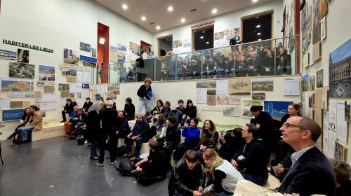 L'esposizione a Parigi dedicata alla figura di Giancarlo De Carlo