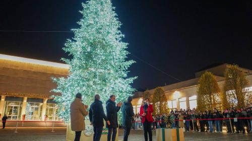 Il momento dell'accensione delle luci