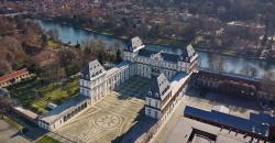 Foto aerea del Castello del Valentino in riva al fiume Po