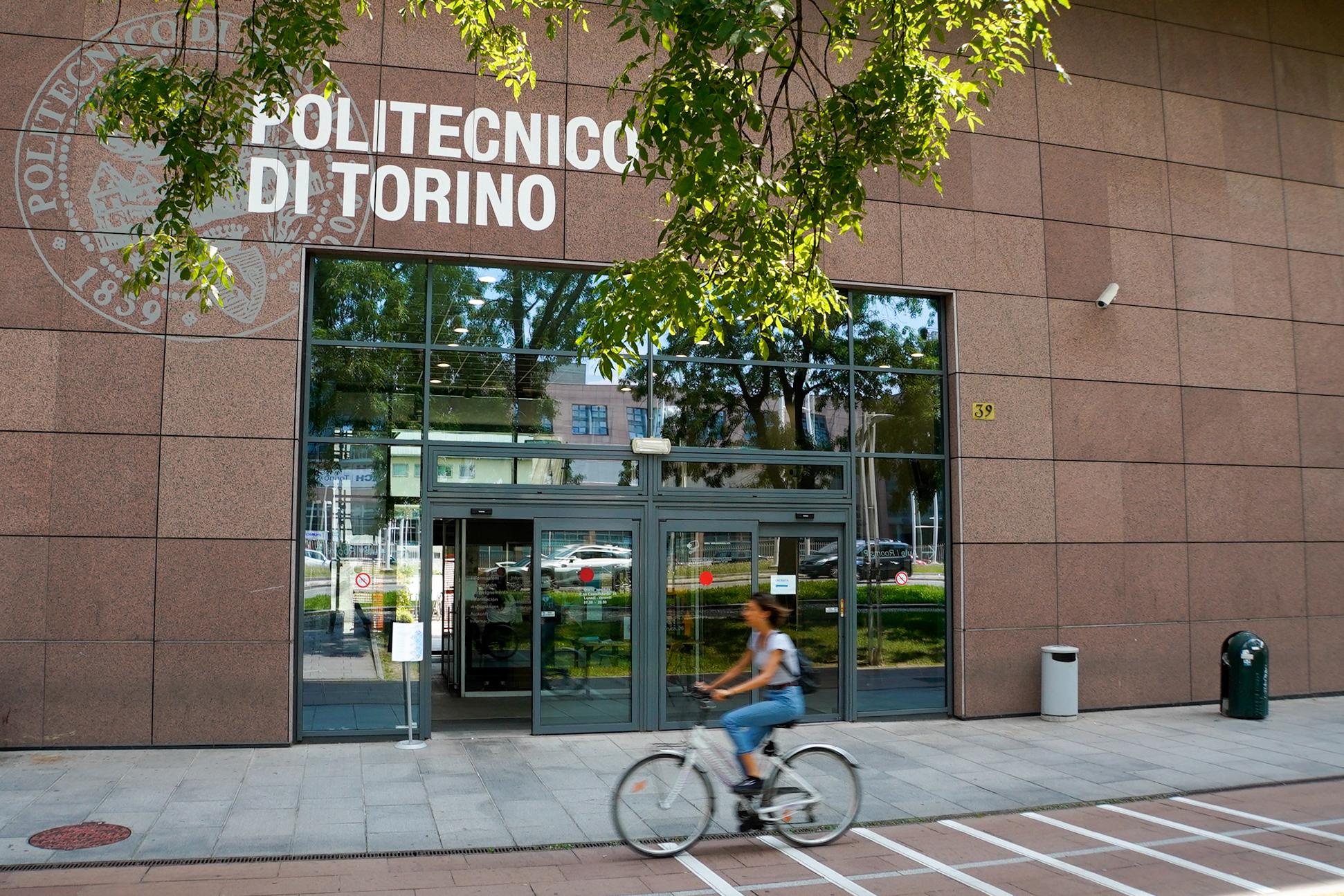 Ingresso con bicicletta
